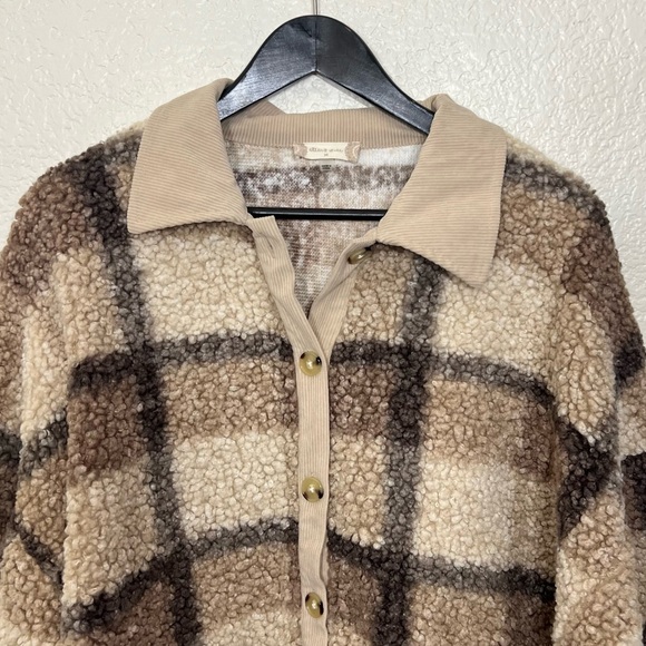 Altar’d State Teddy Fleece Shacket Brown Cream Plaid Size M New - Picture 5 of 13